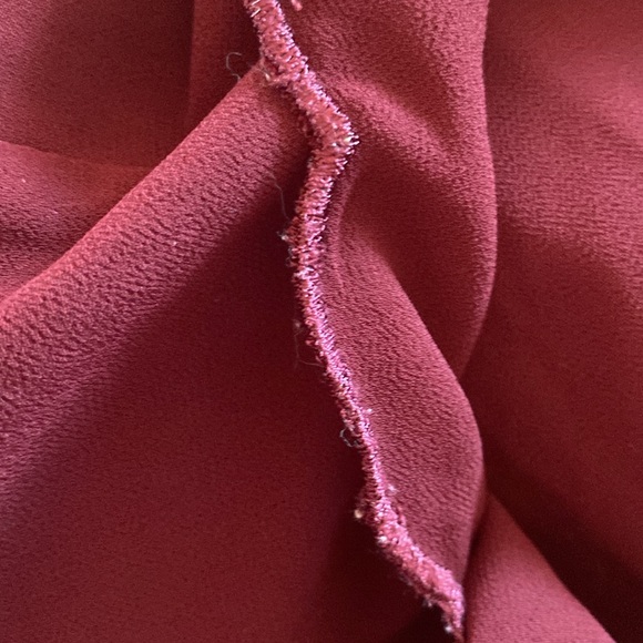 Gypsy Warrior maroon women’s shorts size medium layered with scalloped hem. - Picture 8 of 10